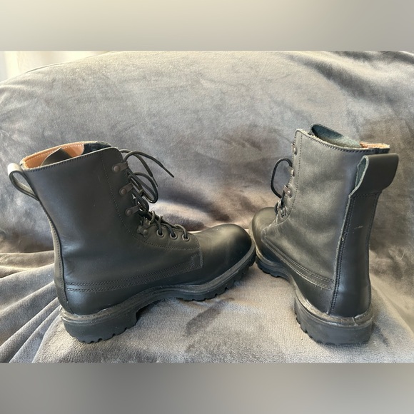 Genuine Leather British Army Boots - Picture 3 of 13